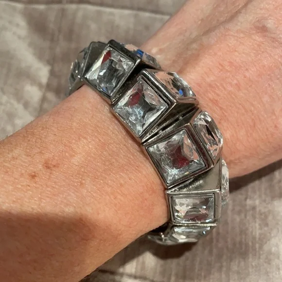 Chunky Stretch Bracelet - Picture 4 of 5